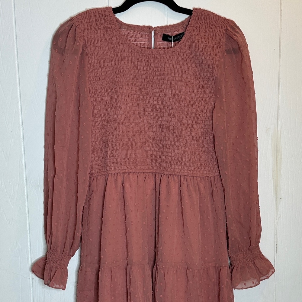 Elegant Long Sleeve Dress in Rose - Picture 2 of 13